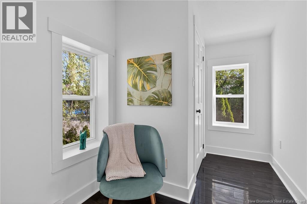 42 Germain Property Photo 28