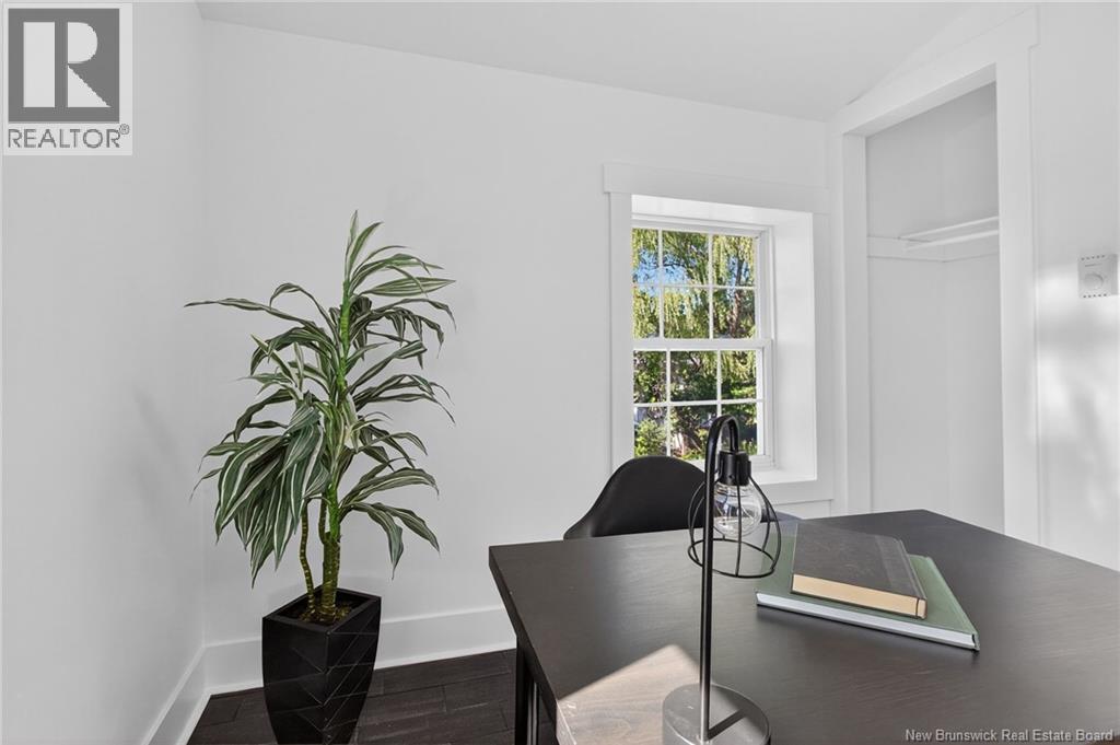 42 Germain Property Photo 31