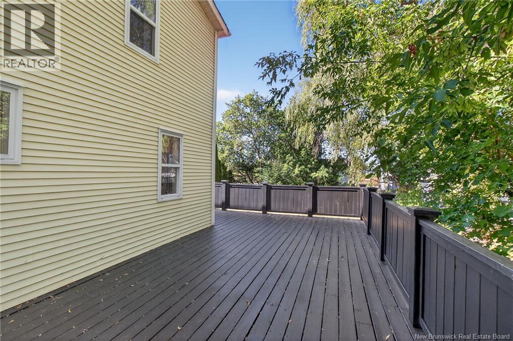42 Germain Property Photo 46