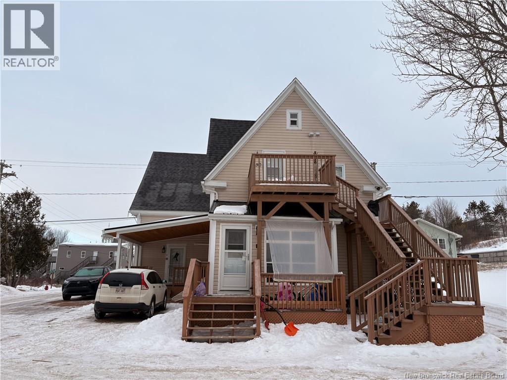 18 Carleton Street Property Photo 5