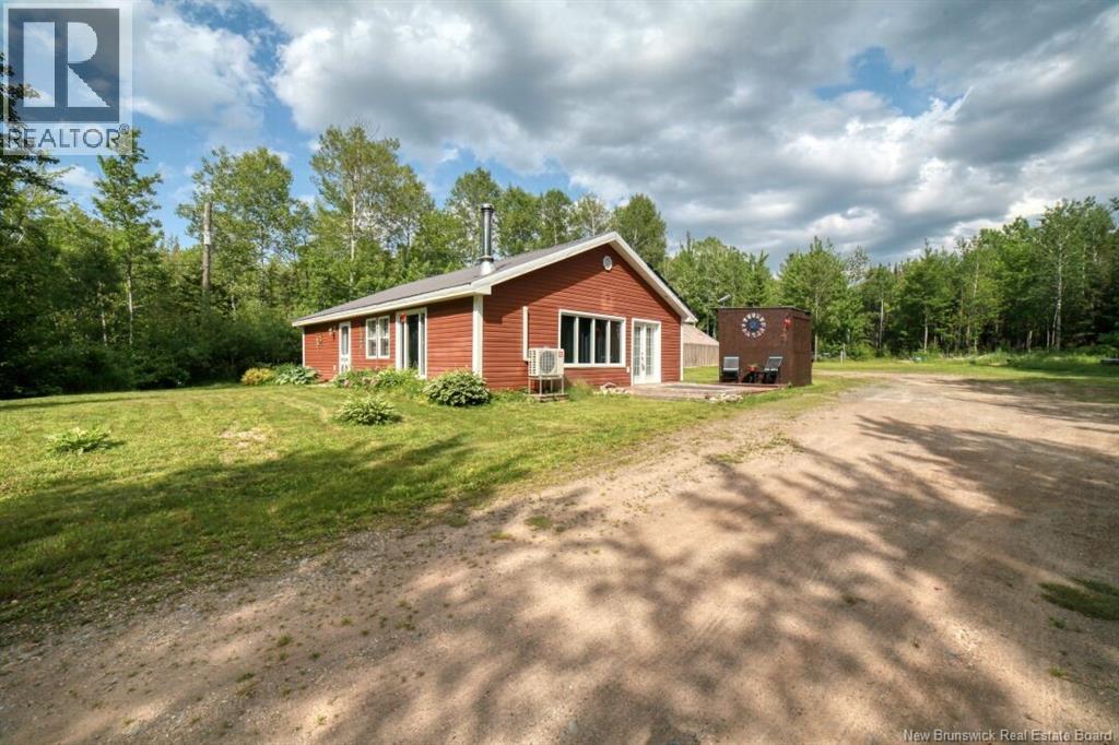 275 Chamberlain Settlement Property Photo 3