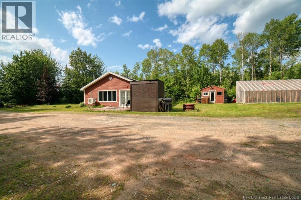 275 Chamberlain Settlement Property Photo 5