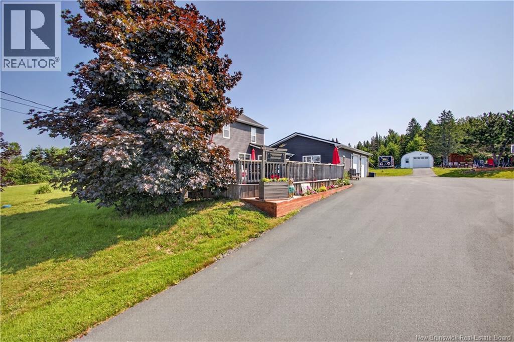 164 Northwest Road Property Photo 4