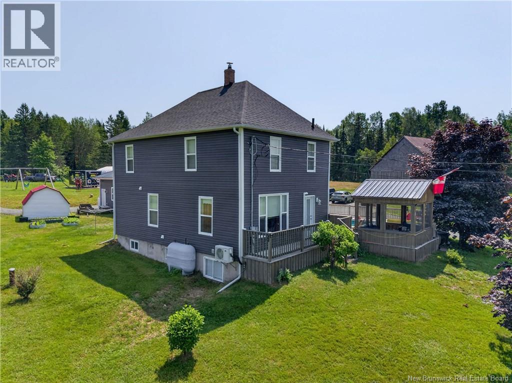 164 Northwest Road Property Photo 5