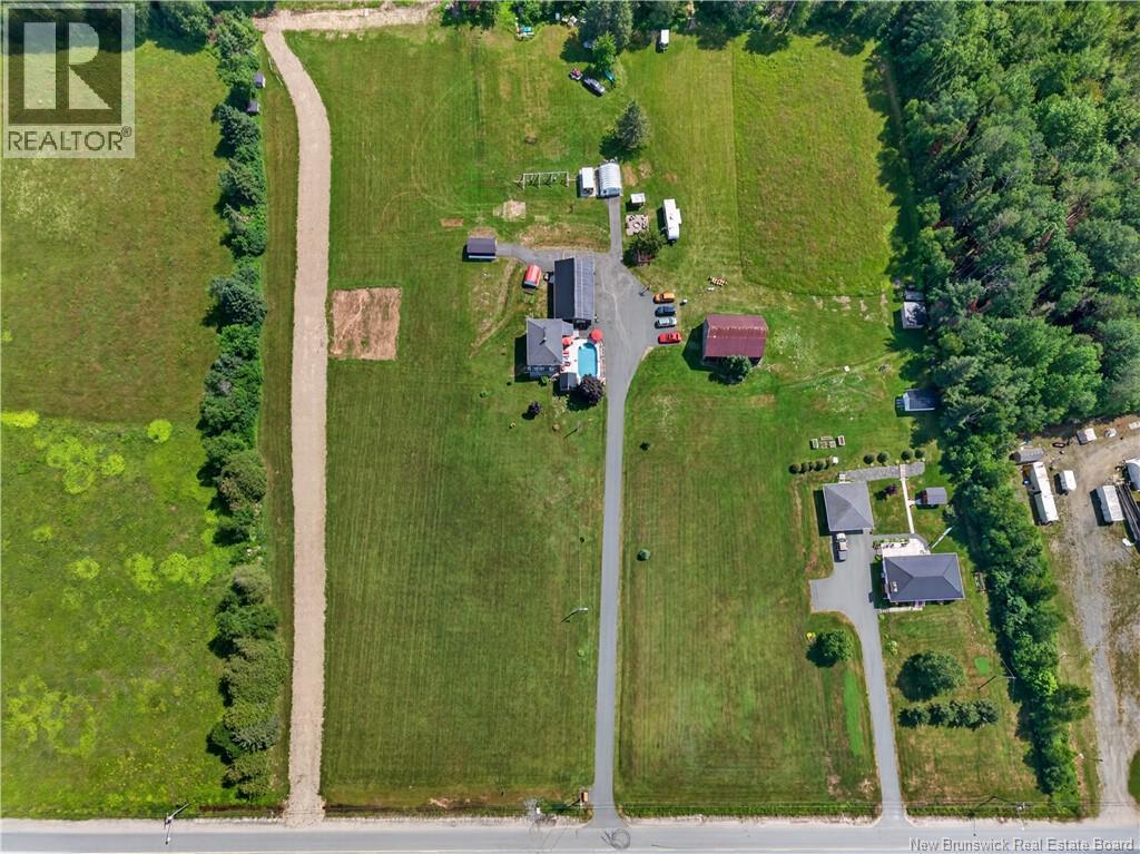 164 Northwest Road Property Photo 15