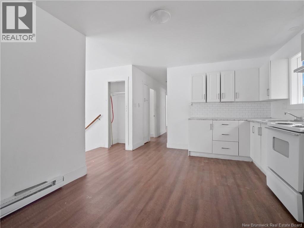 194-196 Lorne Street Property Photo 7