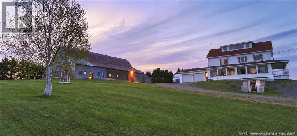 296 Montagne À Comeau Road Property Photo 1