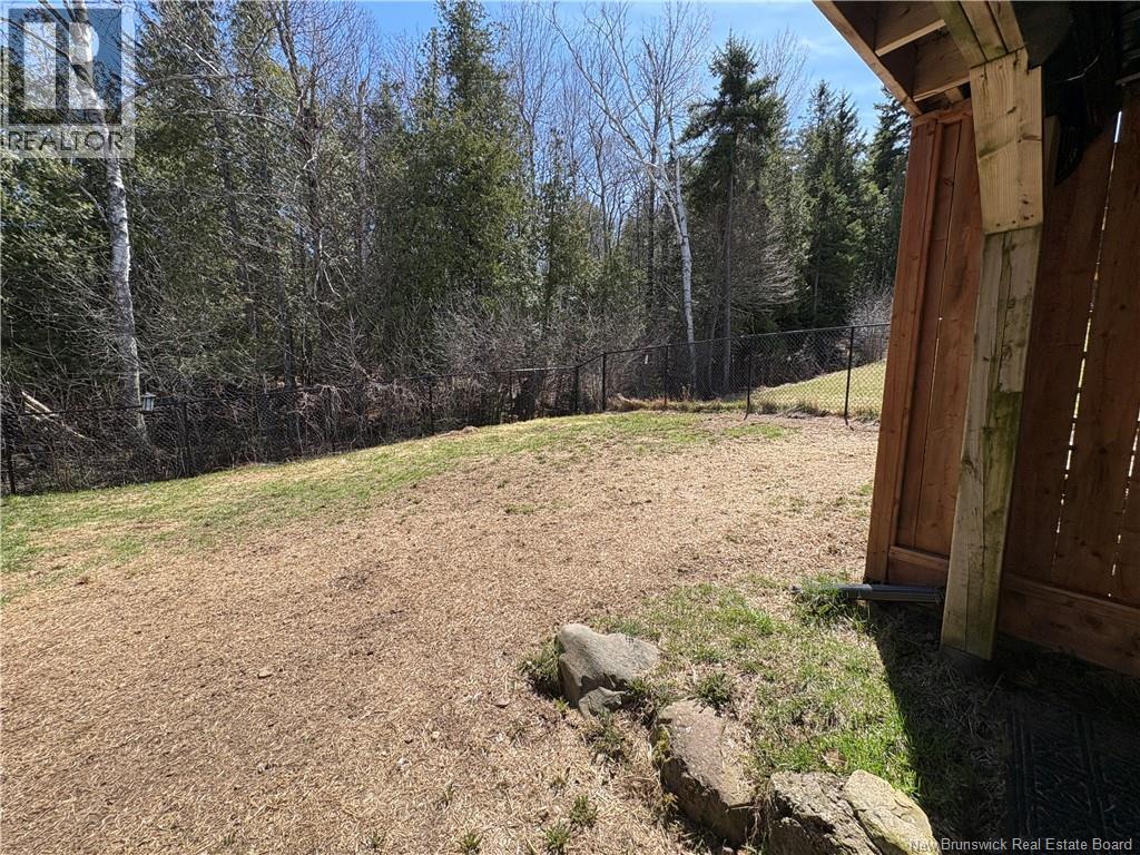50 Walker Crescent Property Photo 42