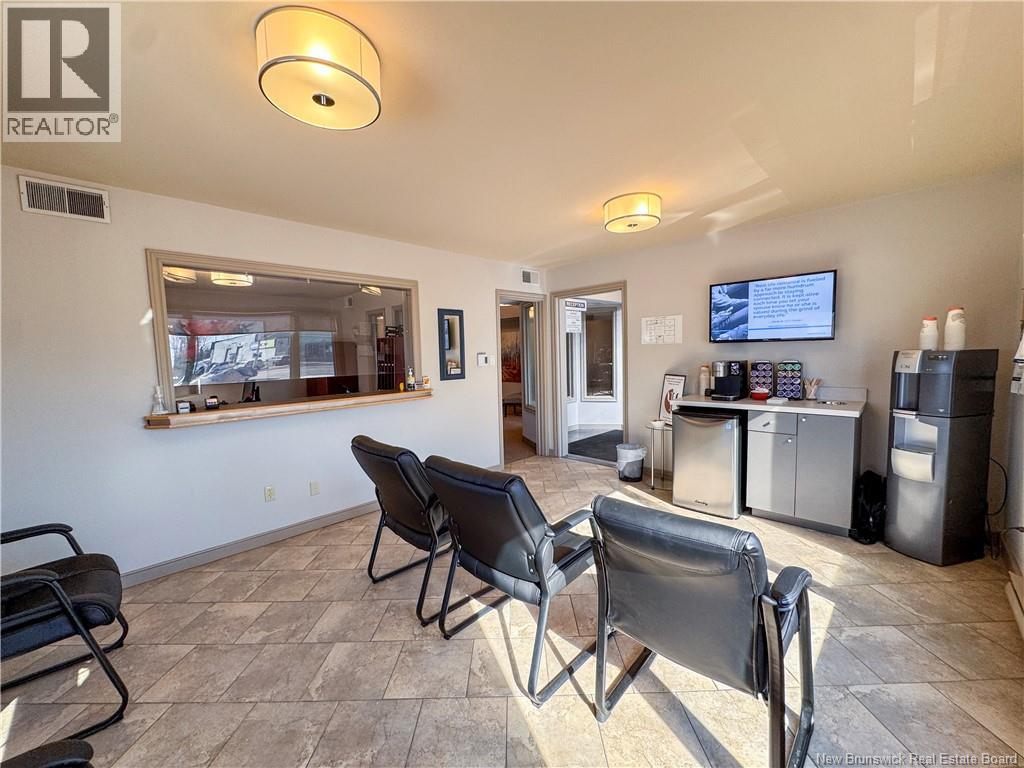 661 Mountain Road Property Photo 4