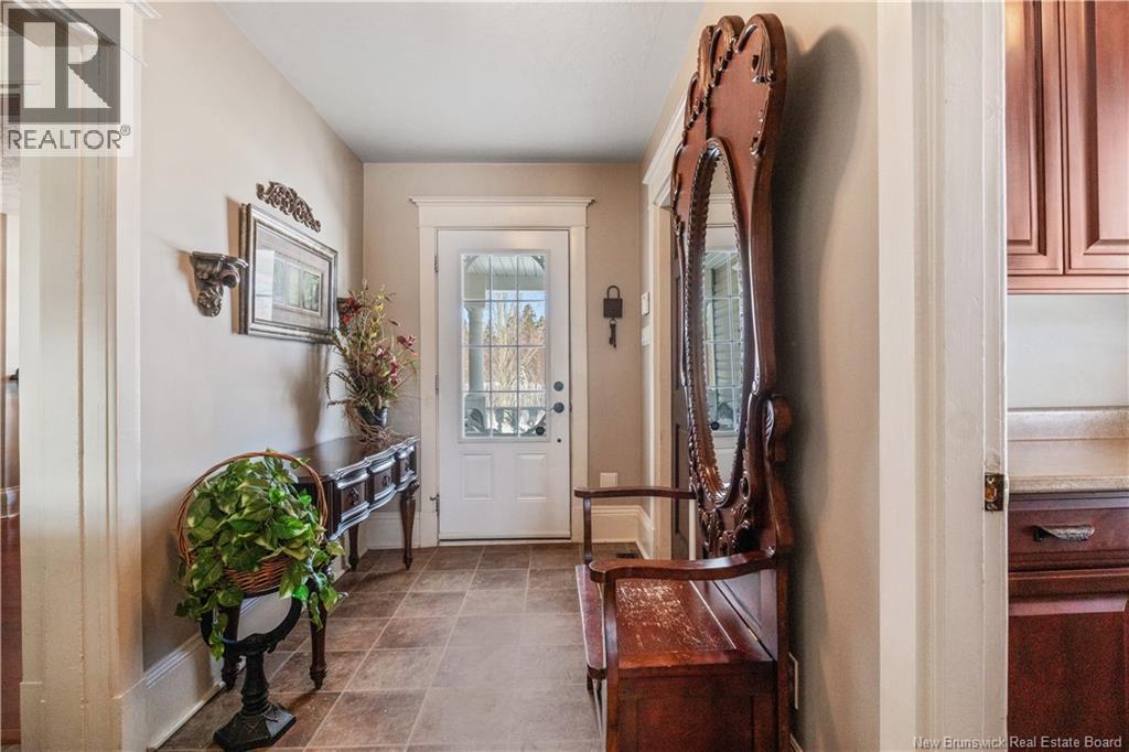 521 Royal Property Photo 15