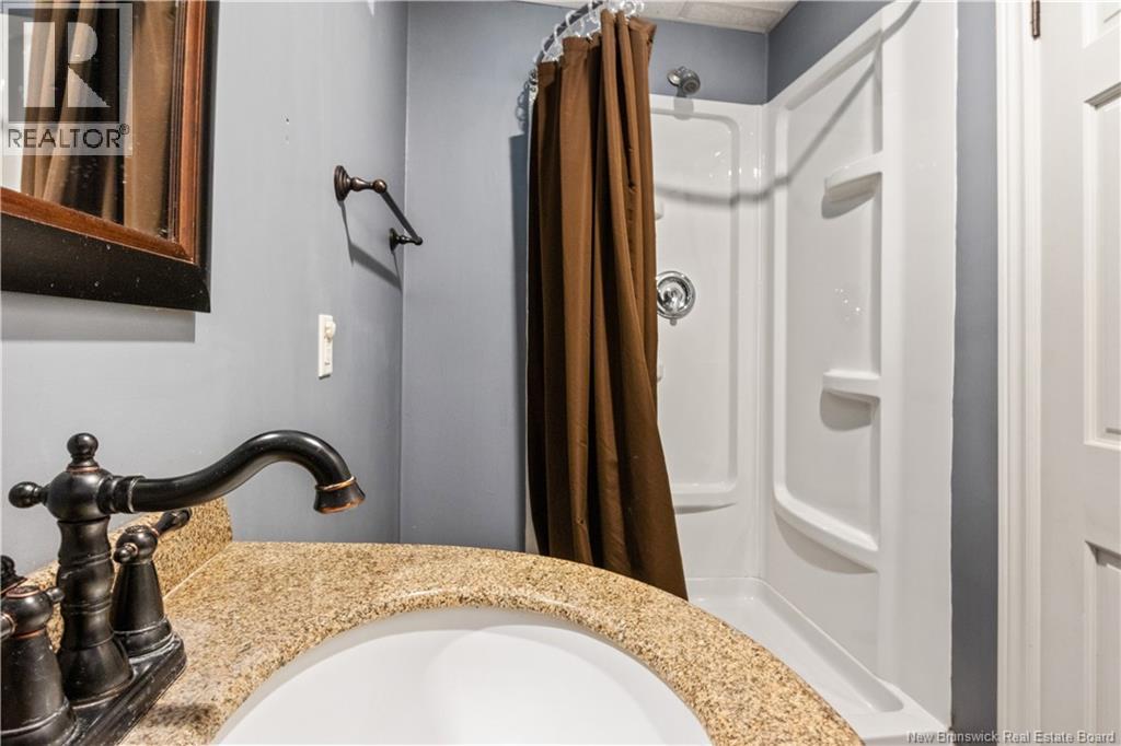 521 Royal Property Photo 34