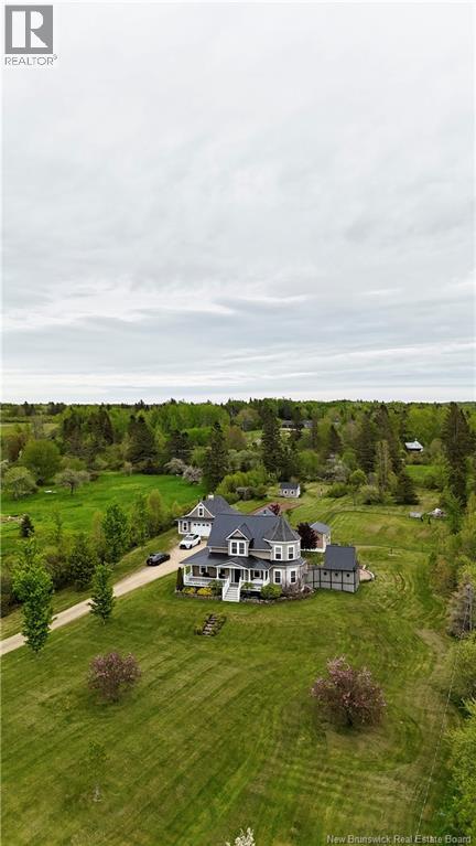 521 Royal Property Photo 40