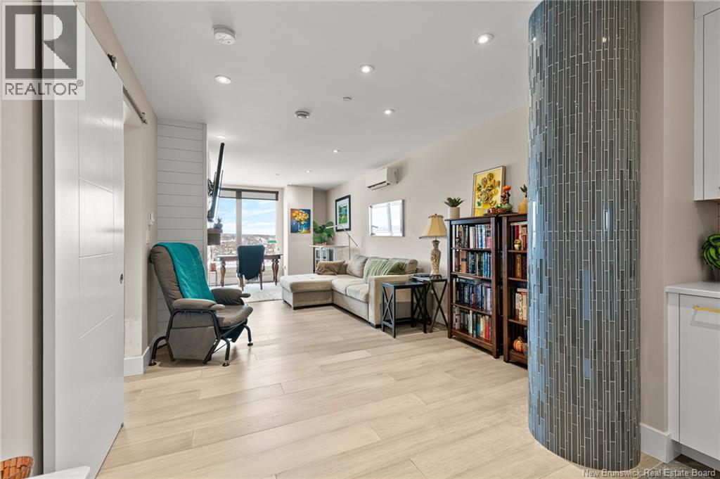55 Queen Street Unit# 702 Property Photo 10
