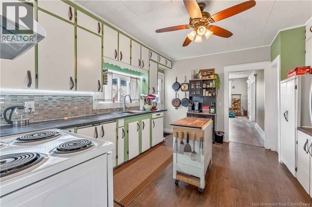 30 Carleton Street Property Photo 19