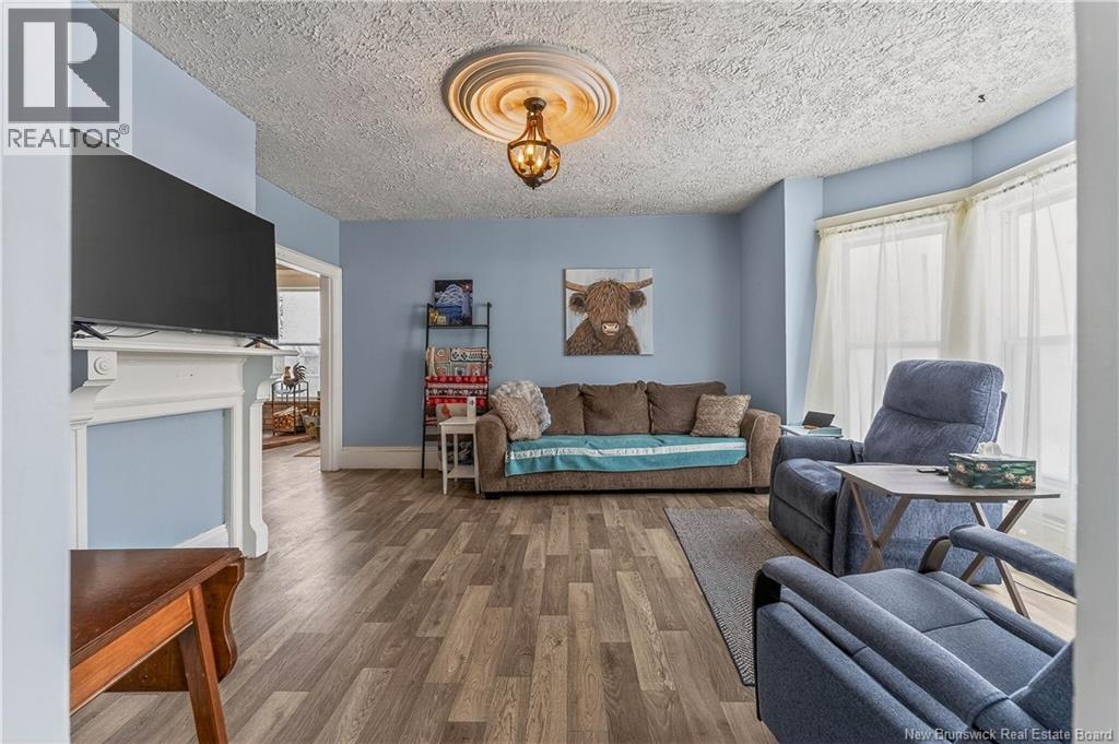30 Carleton Street Property Photo 25