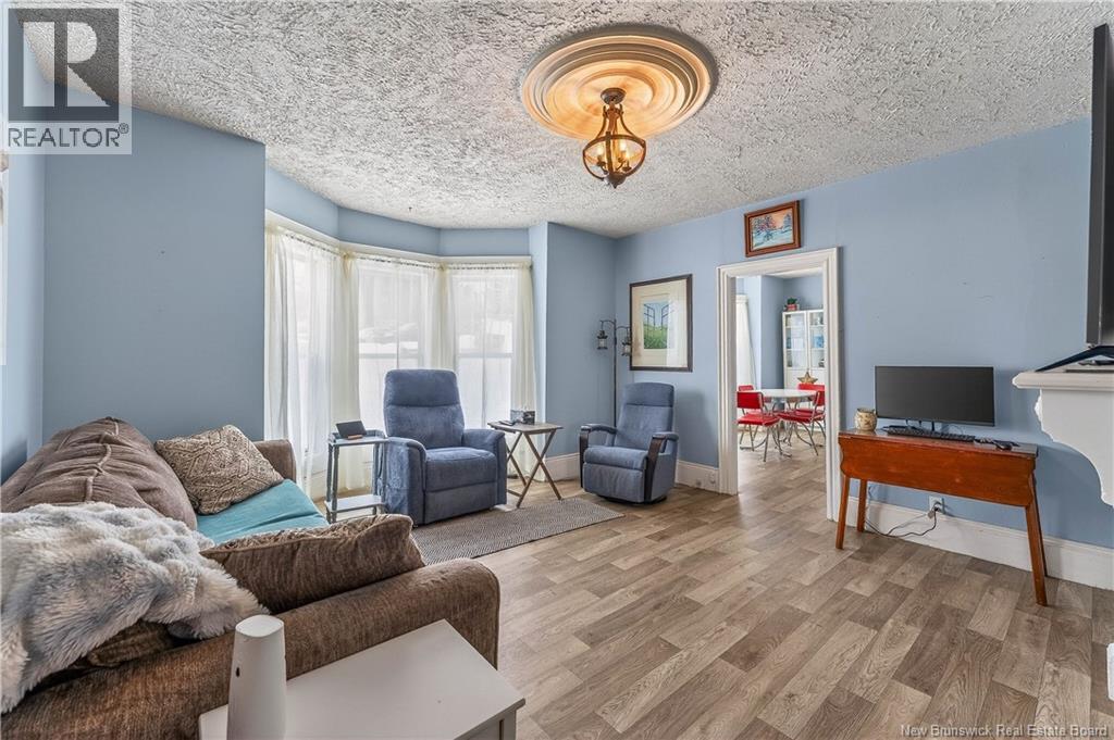 30 Carleton Street Property Photo 26