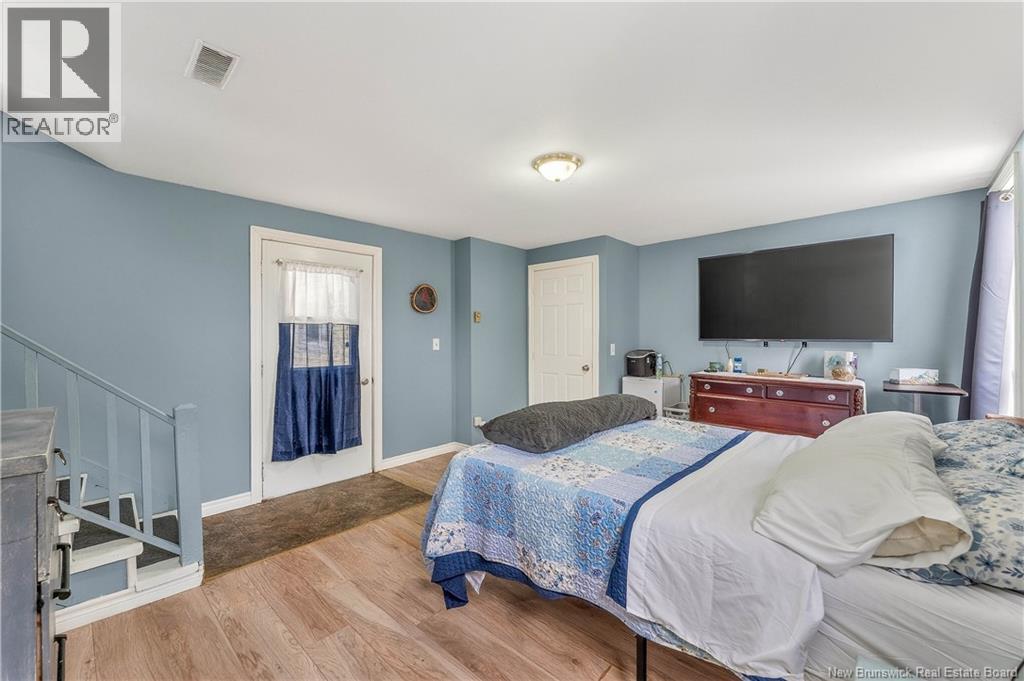 30 Carleton Street Property Photo 30