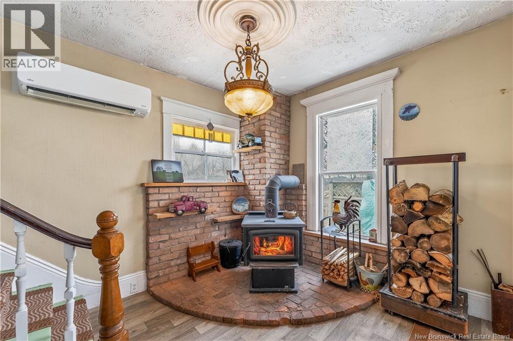 30 Carleton Street Property Photo 33