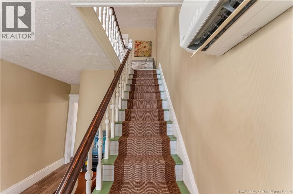30 Carleton Street Property Photo 34