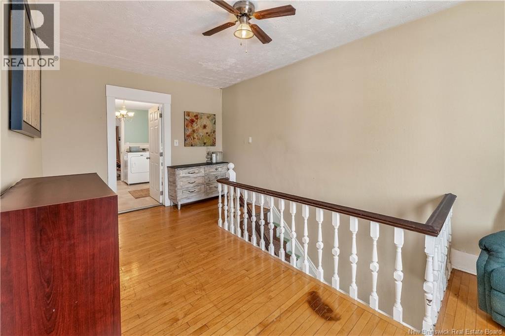 30 Carleton Street Property Photo 36