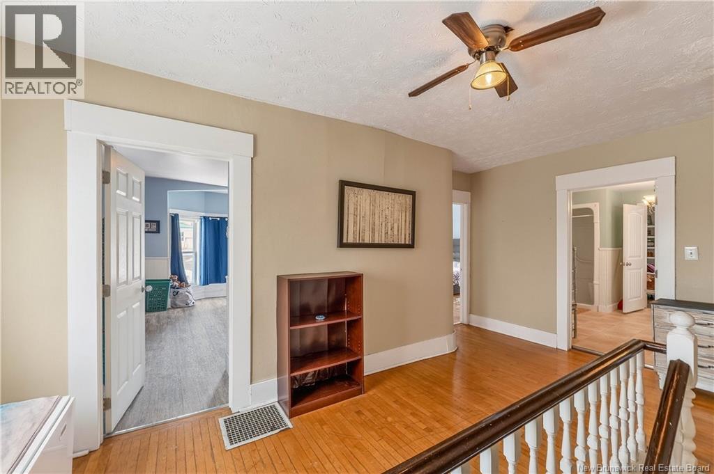 30 Carleton Street Property Photo 37