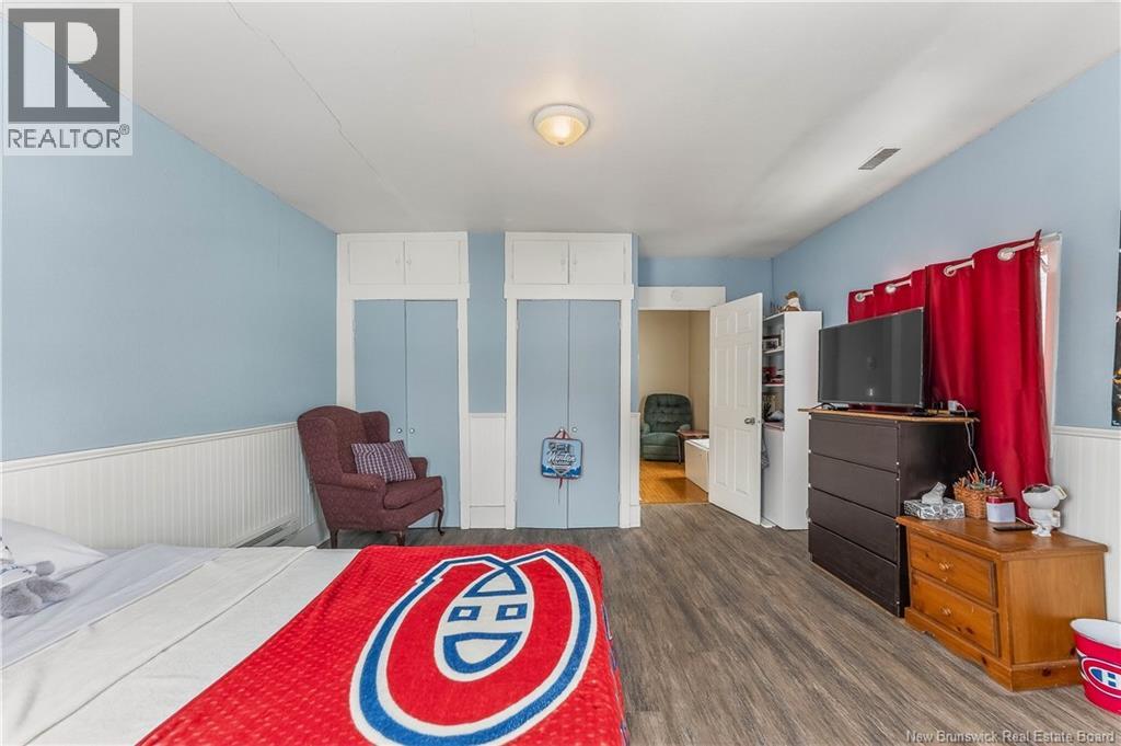 30 Carleton Street Property Photo 39