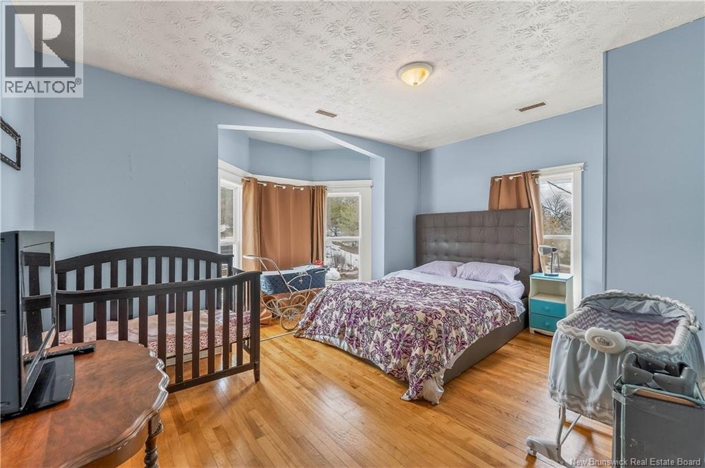 30 Carleton Street Property Photo 40