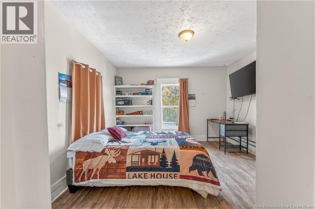30 Carleton Street Property Photo 46
