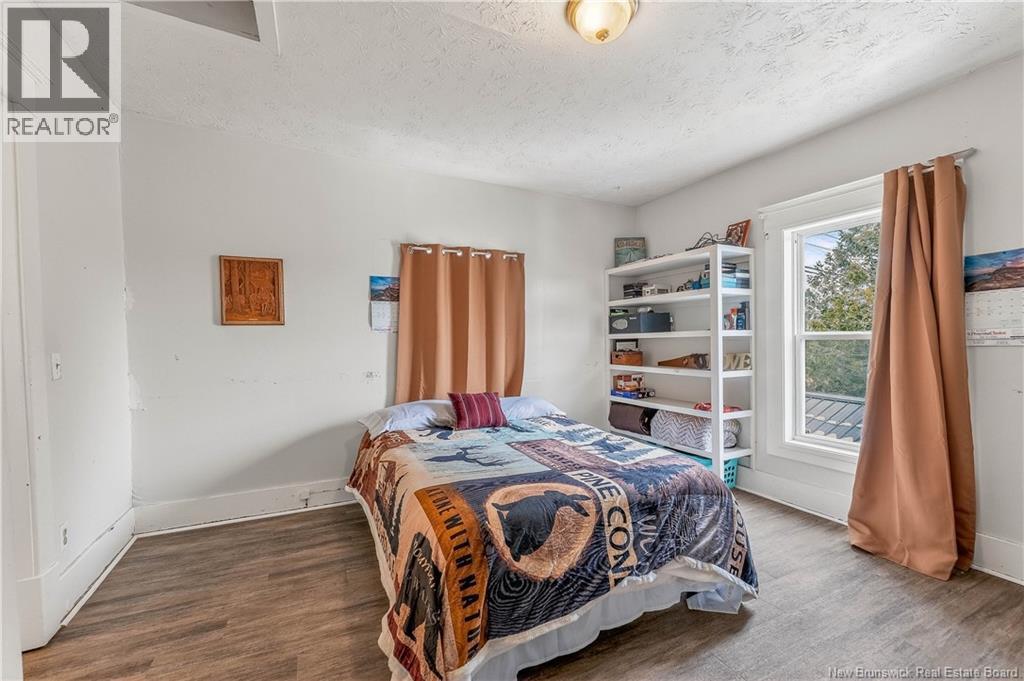 30 Carleton Street Property Photo 48