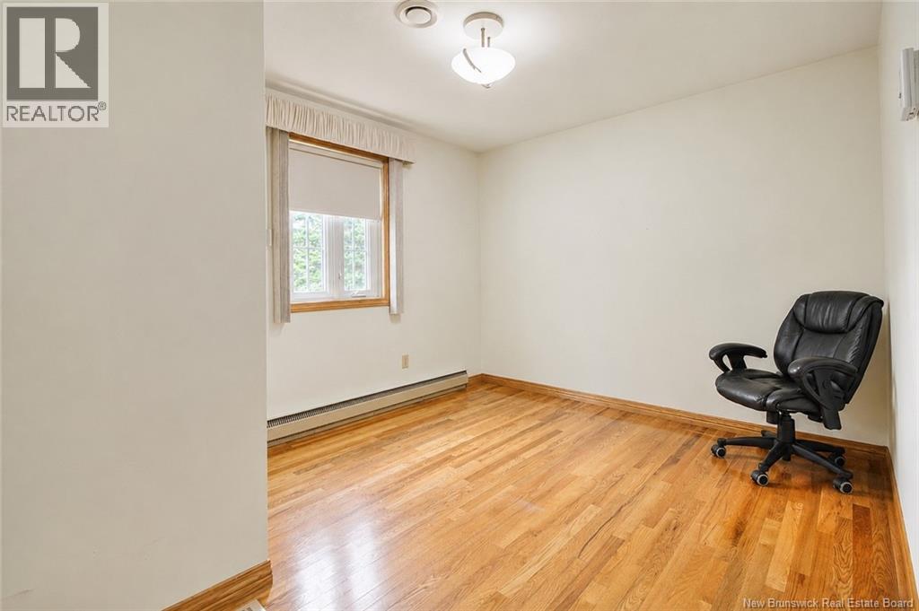 80 Centennial West Avenue Property Photo 15