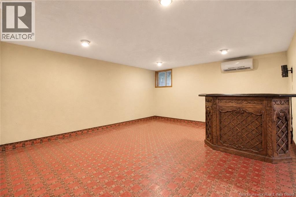 80 Centennial West Avenue Property Photo 16