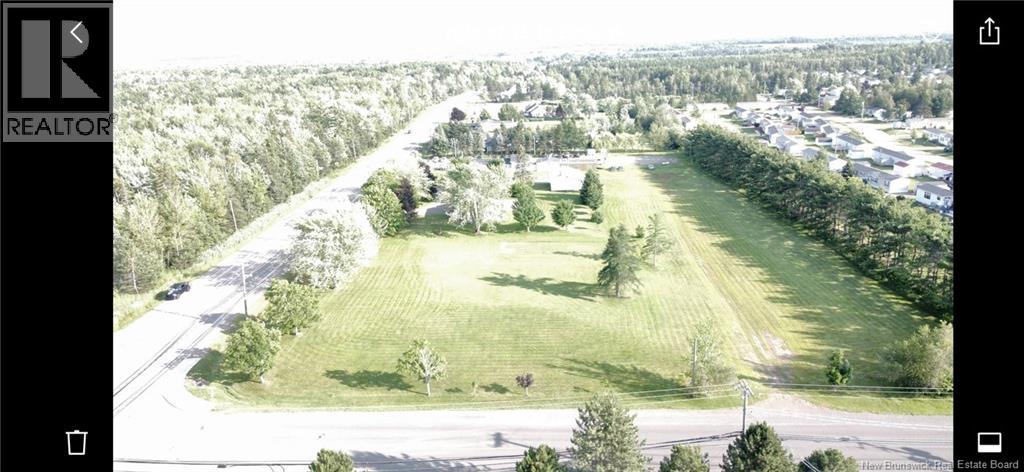 1380 Elmwood Drive