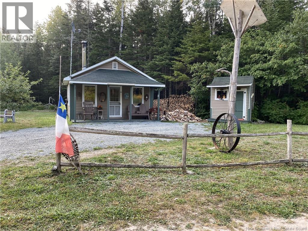560 Cd Rue Principale Photo de la propriété 1