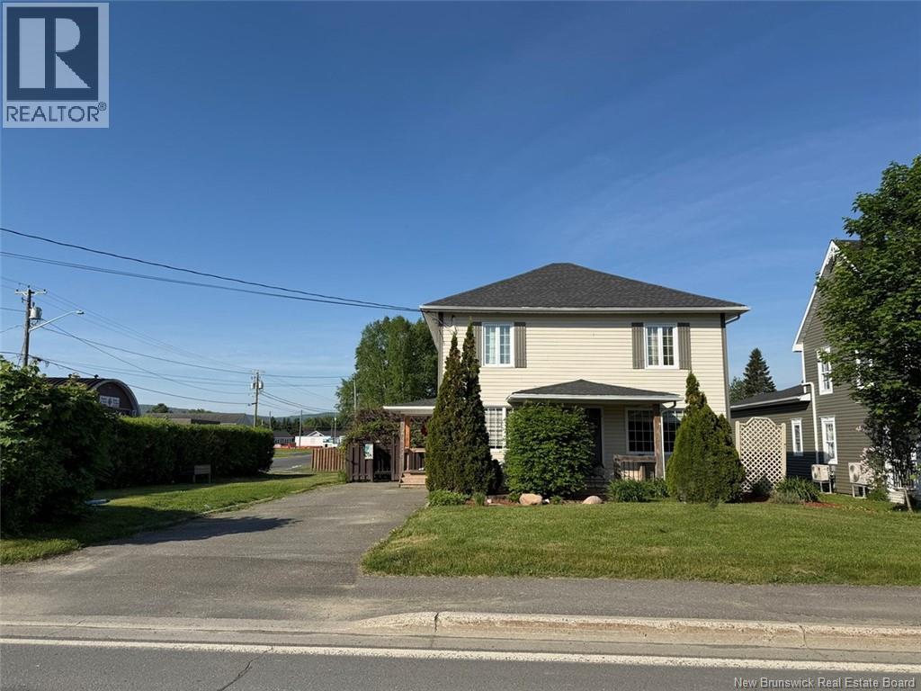 16 Des Érables Avenue Property Photo 1