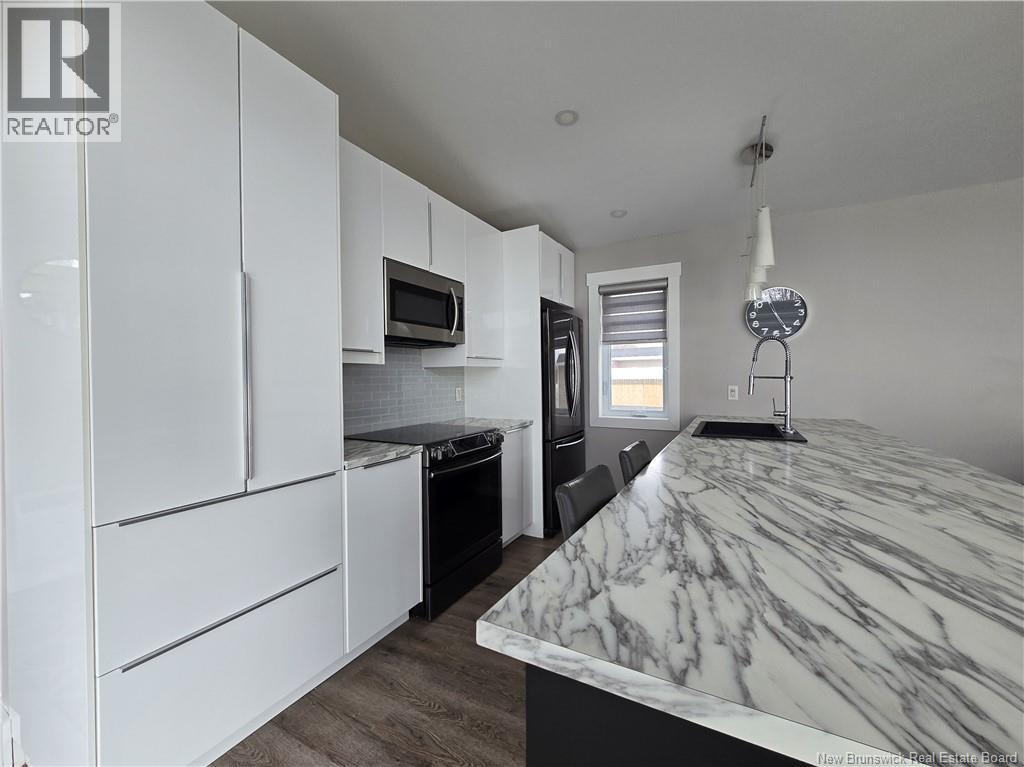 212 2ieme Rue Property Photo 3