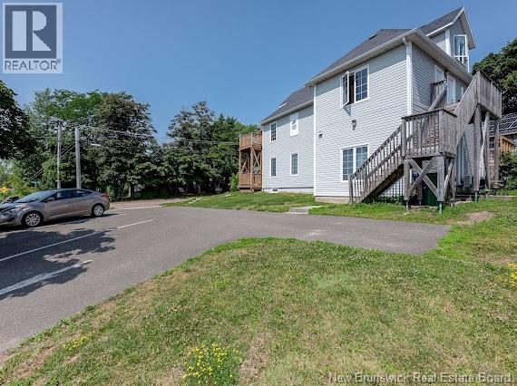 33 Braemar Property Photo 4