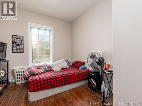 33 Braemar Property Photo 10
