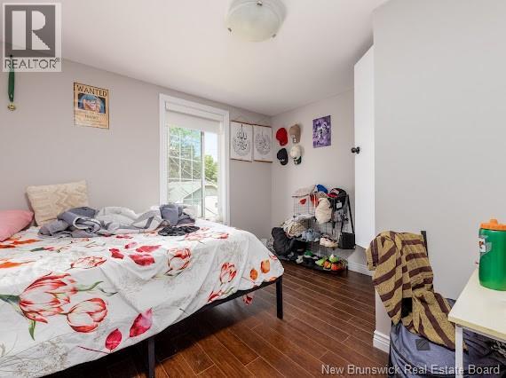 33 Braemar Property Photo 18