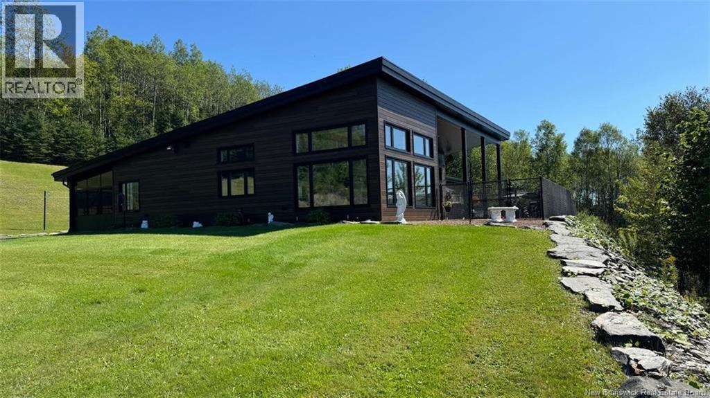83 Maxime Road