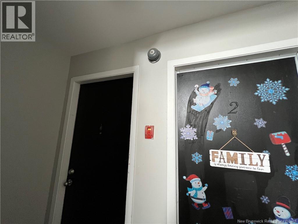 694 Appleby Street Property Photo 8