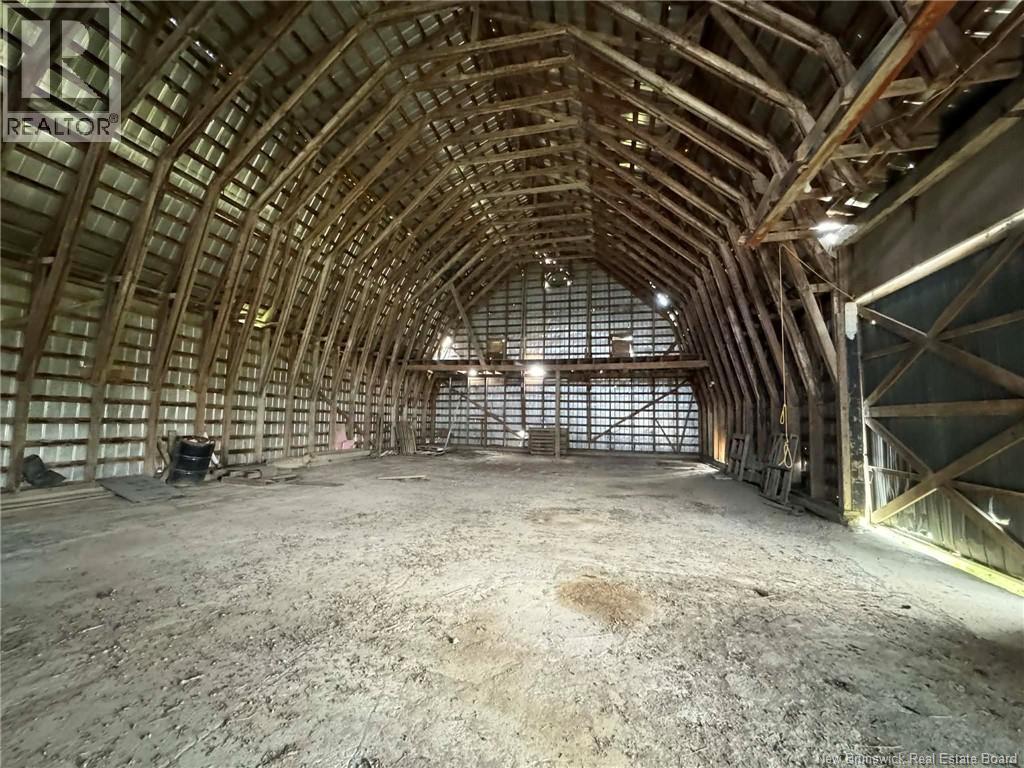 373 Bourgoin Road Property Photo 14