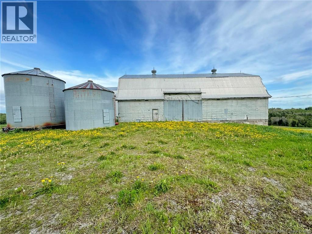 373 Bourgoin Road Property Photo 16