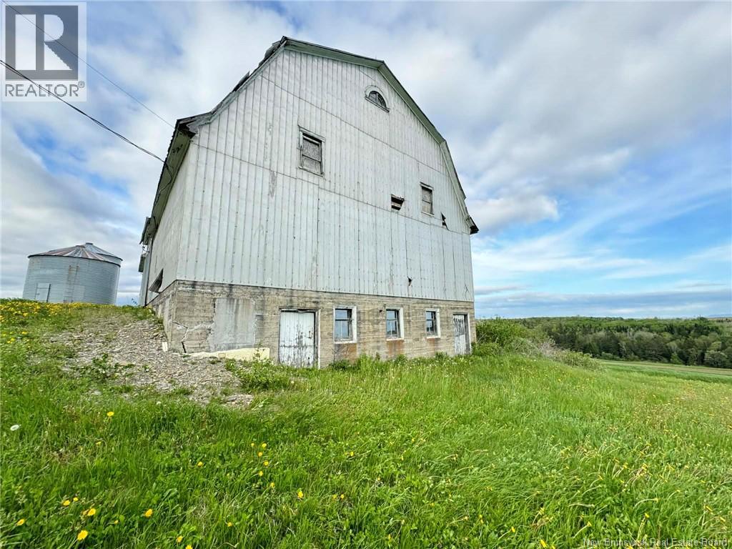 373 Bourgoin Road Property Photo 17