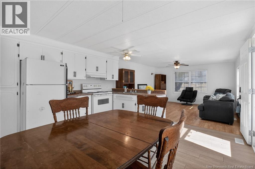 84 Biddington Property Photo 6