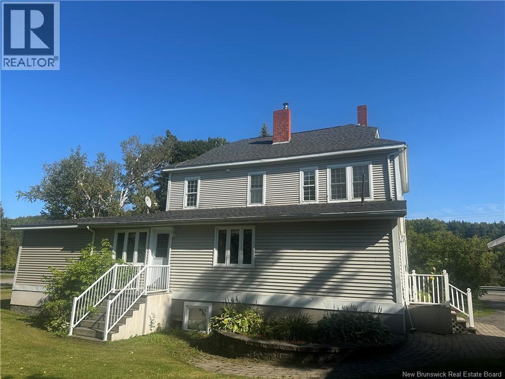 1201 West Riverside Drive Property Photo 3