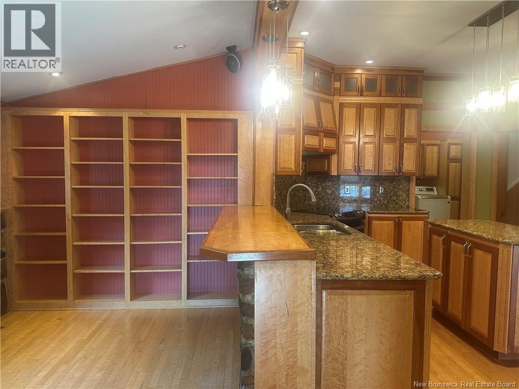 1201 West Riverside Drive Property Photo 7