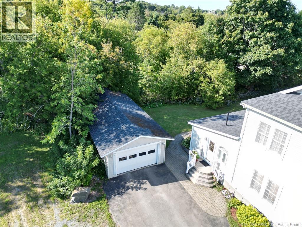 1201 West Riverside Drive Property Photo 41