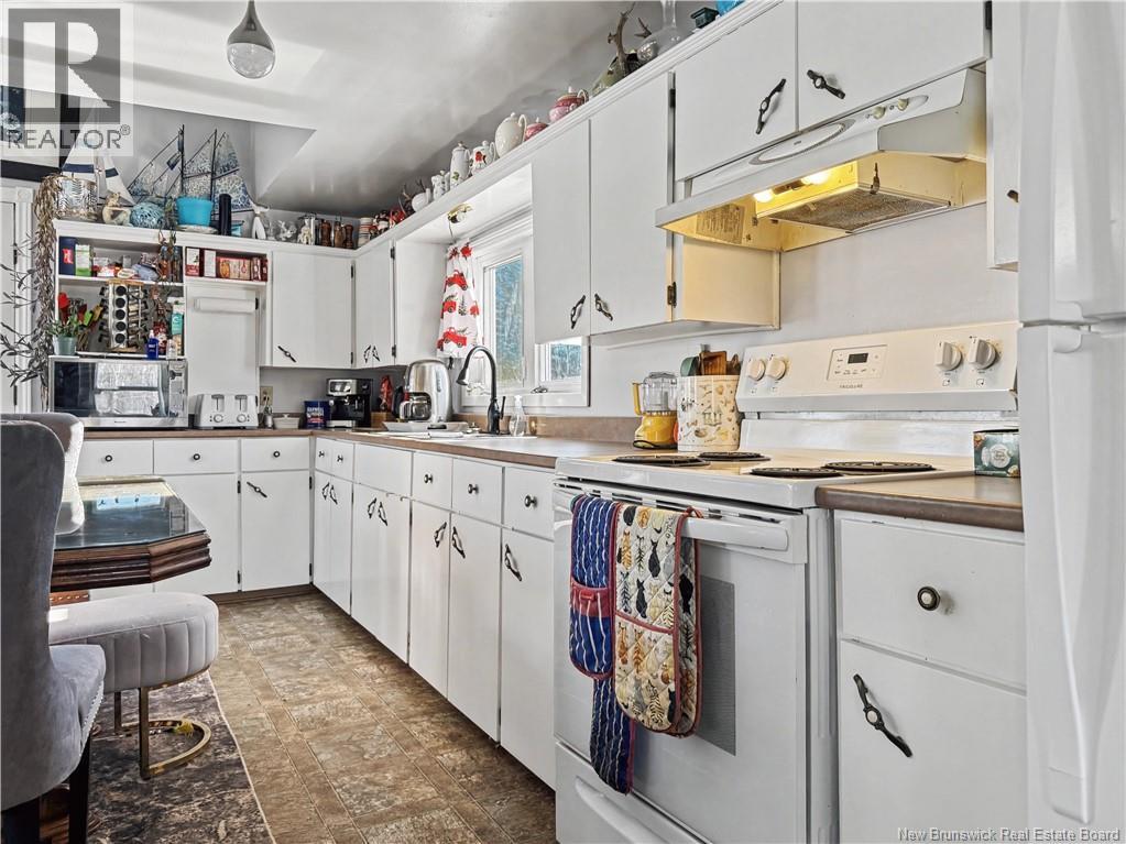 20 Renee Property Photo 9