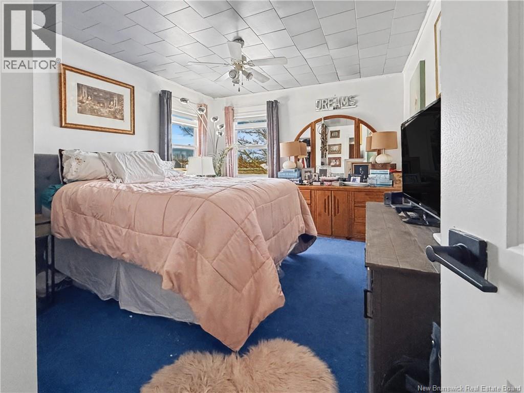 20 Renee Property Photo 21