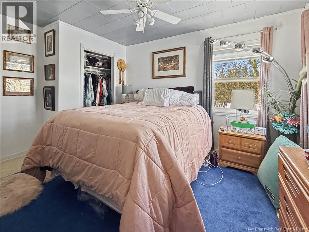 20 Renee Property Photo 22